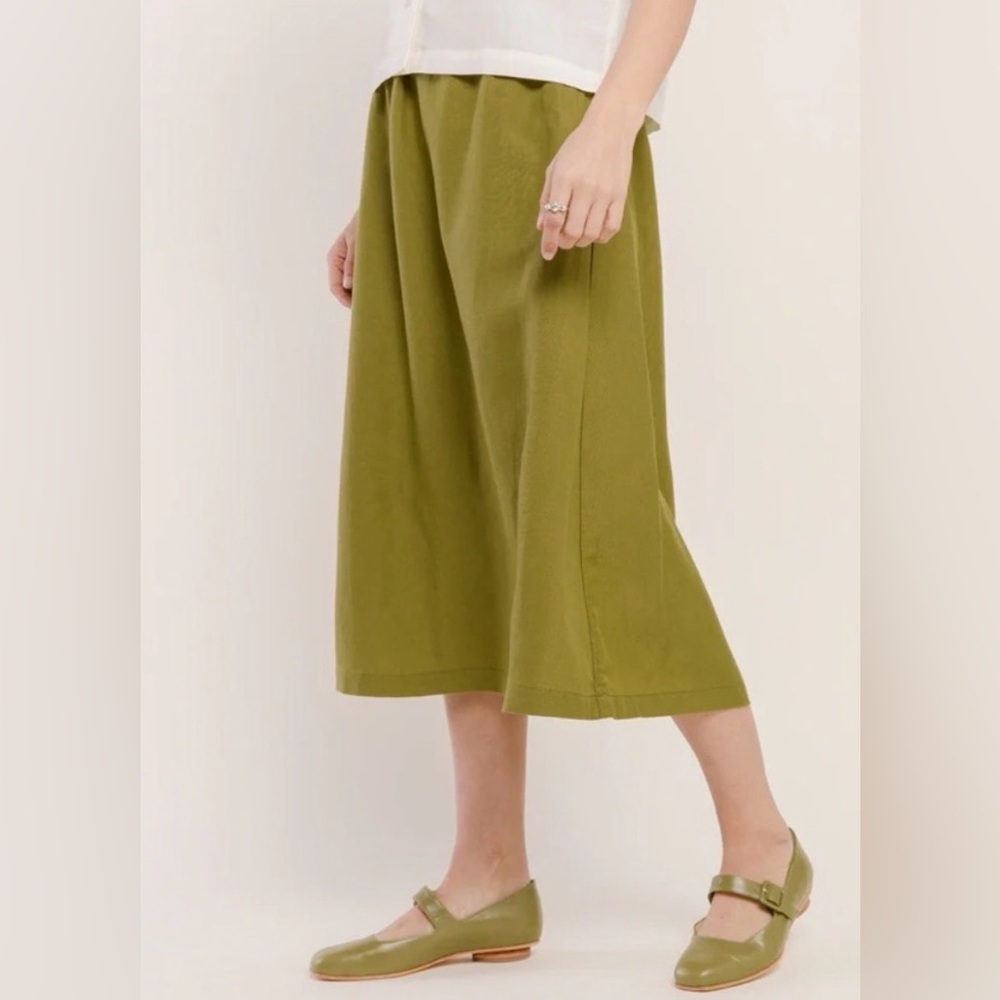 Tradlands Meadow Linen Skirt (XXS) - Picture 2 of 4